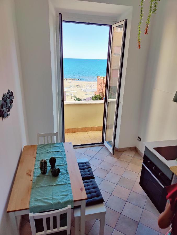 Bellavista, Il Tuo Soggiorno Vista Mare! Apartment Нетуно Екстериор снимка
